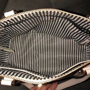 kate spade Bags - Kate Spade Tote⭐️ kate spade Bags - Kate Spade Tote⭐️